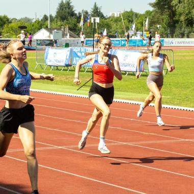 ajbo_20250705_165401_0063.jpg ajbo_20250705_165401_0063.jpg