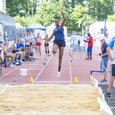 ajbo_20250705_170120_0071.jpg ajbo_20250705_170120_0071.jpg