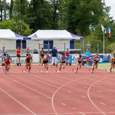 ajbo_20250705_201544_0151.jpg ajbo_20250705_201544_0151.jpg