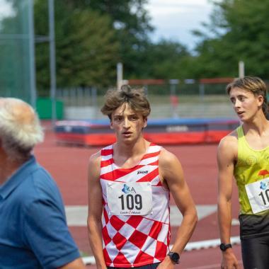 ajbo_20250705_214001_0204.jpg ajbo_20250705_214001_0204.jpg